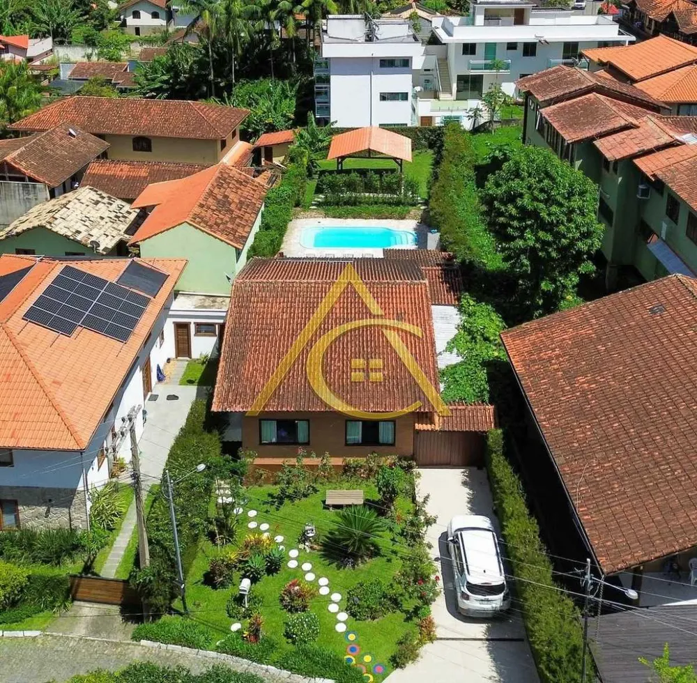 Casa, 3 quartos, 117 m² - Foto 1