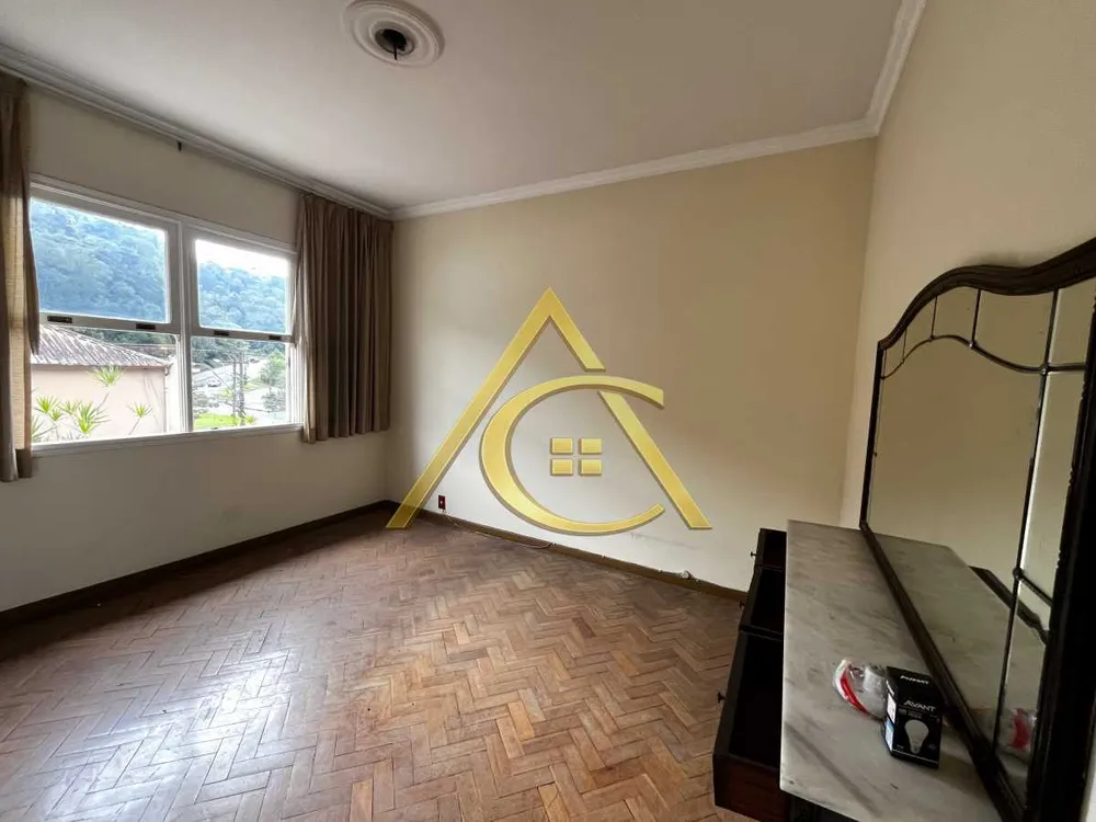 Casa, 4 quartos, 206 m² - Foto 14