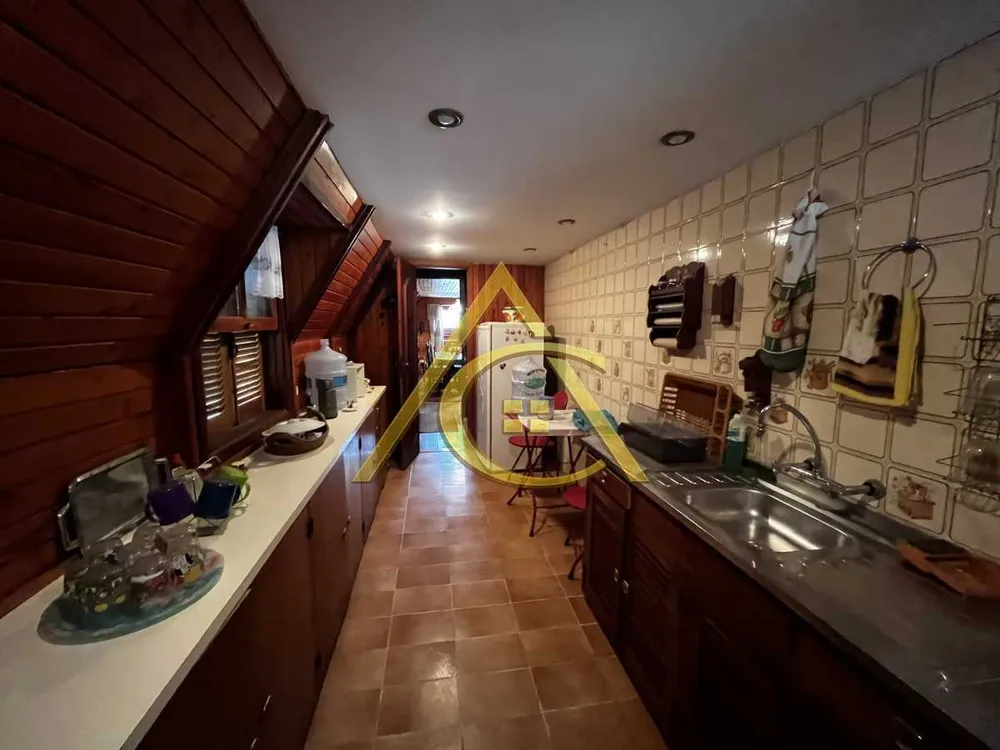 Casa, 4 quartos, 266 m² - Foto 17