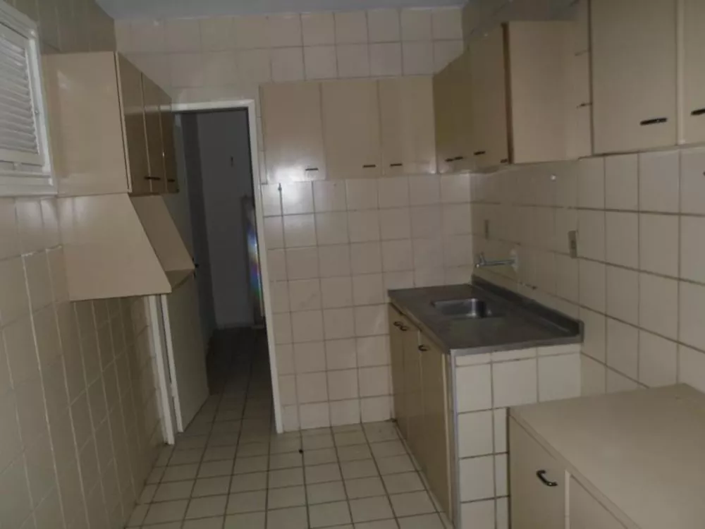 Apartamento à venda com 2 quartos, 72m² - Foto 12