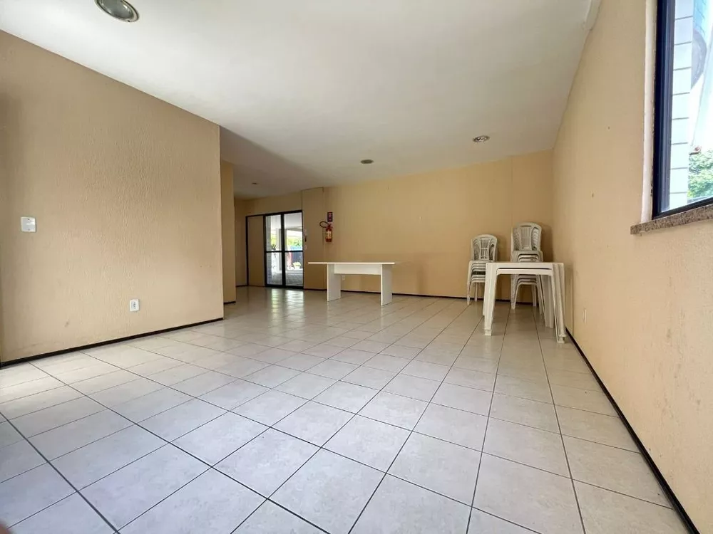 Apartamento à venda com 2 quartos, 59m² - Foto 4