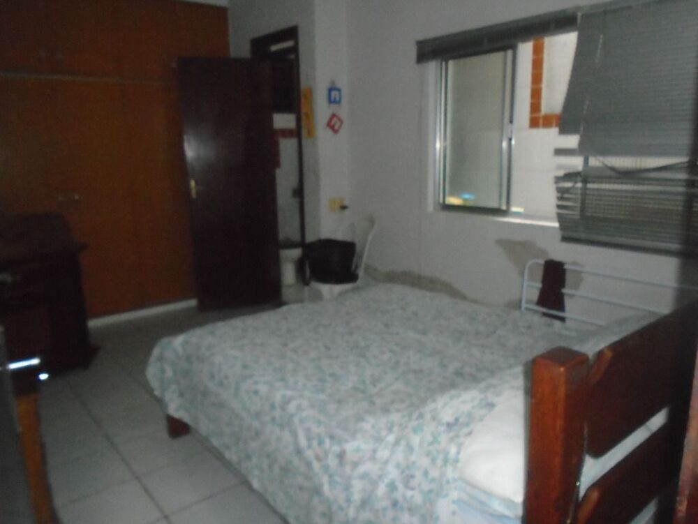 Casa à venda com 3 quartos, 81m² - Foto 9