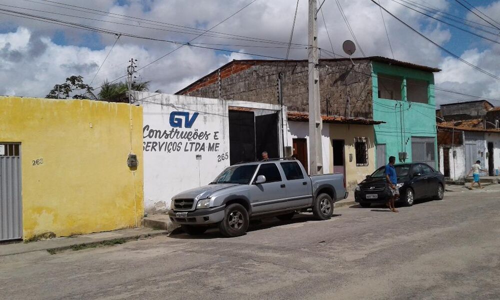 Depósito-Galpão-Armazém à venda, 70m² - Foto 1