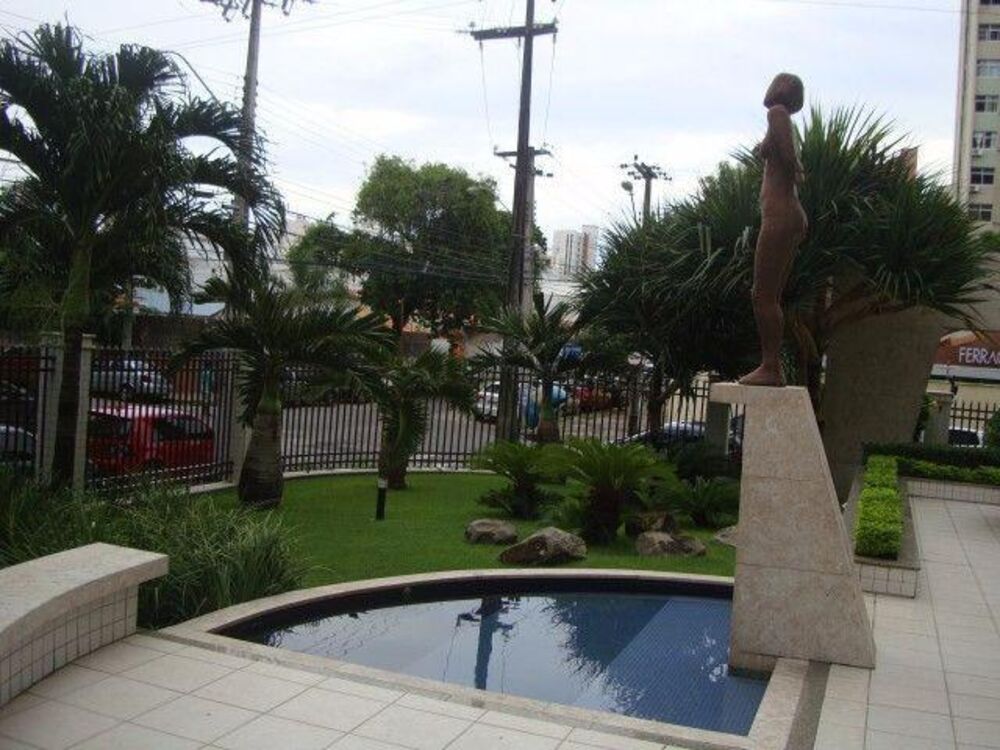 Apartamento à venda com 3 quartos, 210m² - Foto 3