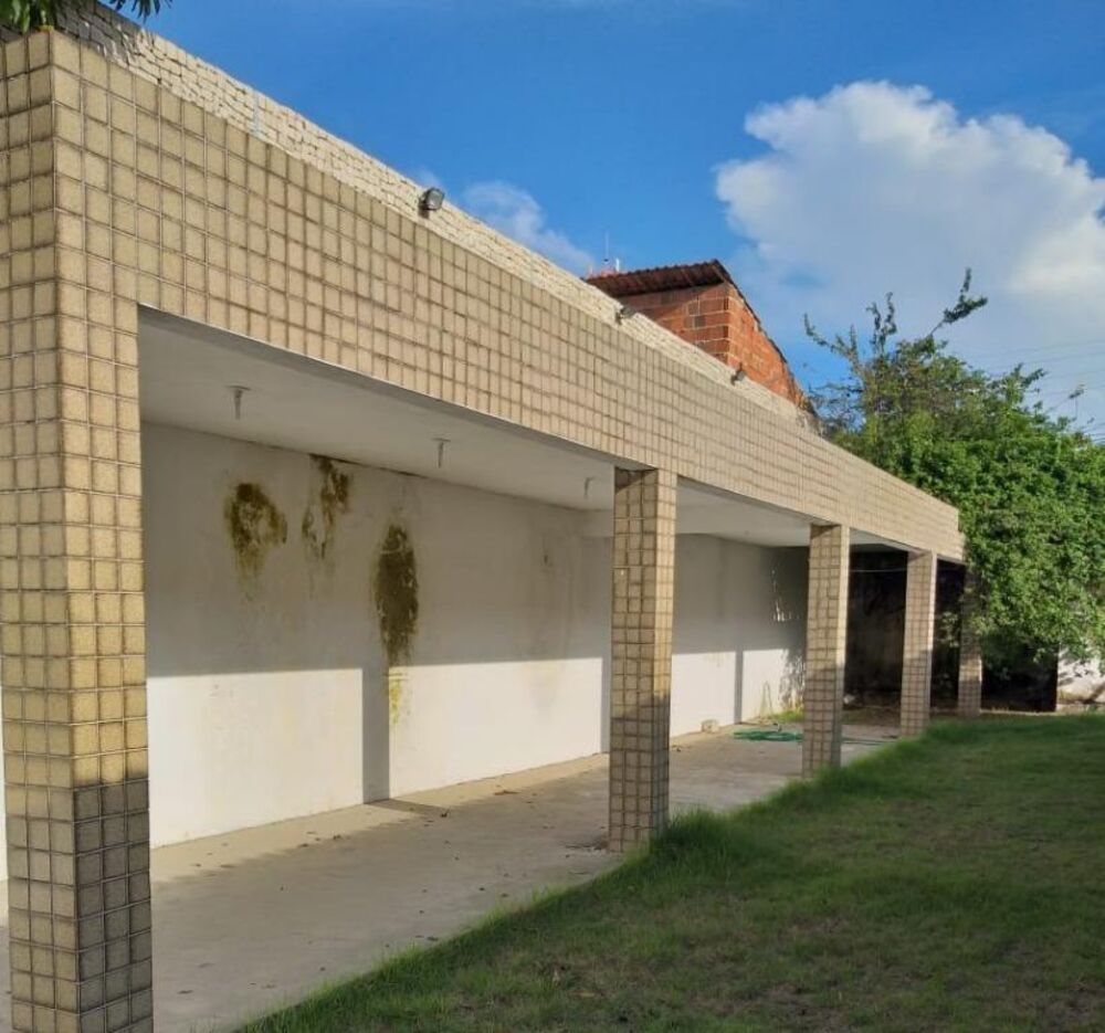 Casa à venda com 5 quartos, 312m² - Foto 3