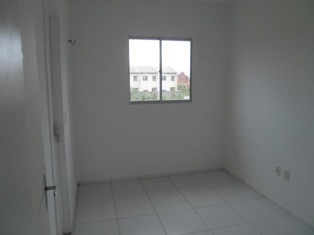 Casa à venda com 2 quartos, 73m² - Foto 8