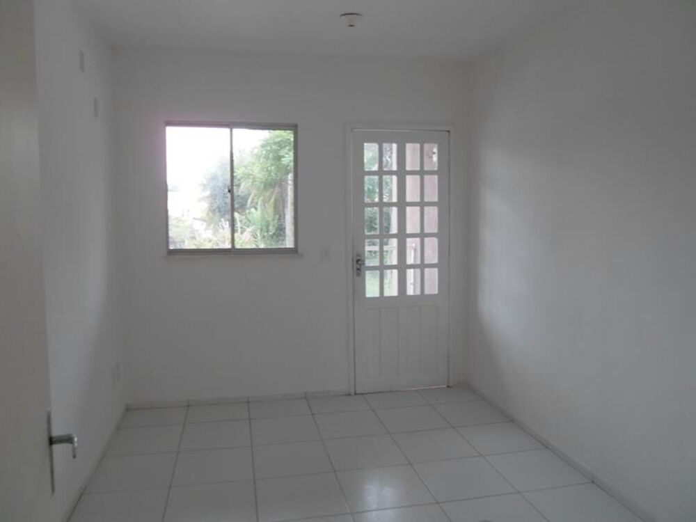 Casa à venda com 2 quartos, 73m² - Foto 6