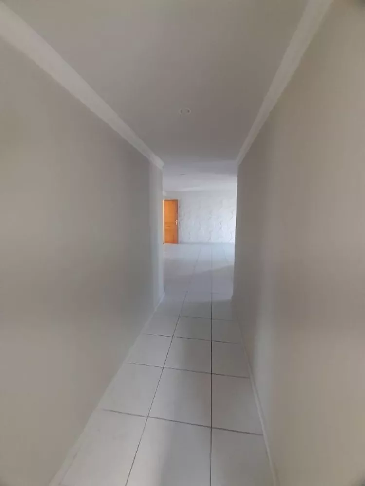 Apartamento à venda com 3 quartos, 120m² - Foto 3