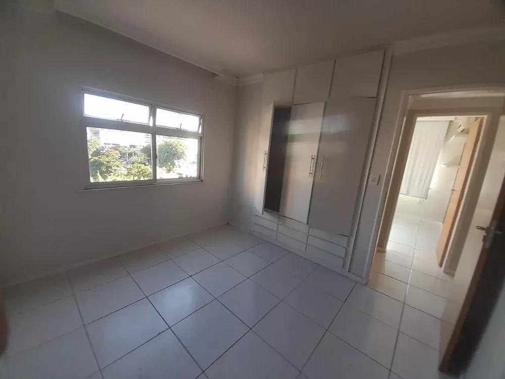 Apartamento à venda com 3 quartos, 120m² - Foto 4