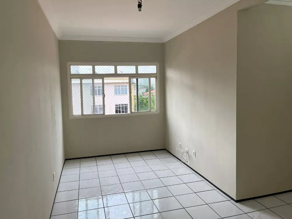 Apartamento à venda com 3 quartos, 64m² - Foto 4