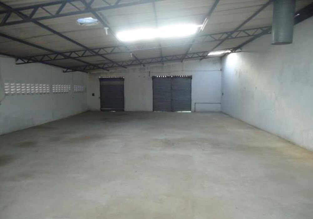 Depósito-Galpão-Armazém à venda, 378m² - Foto 6