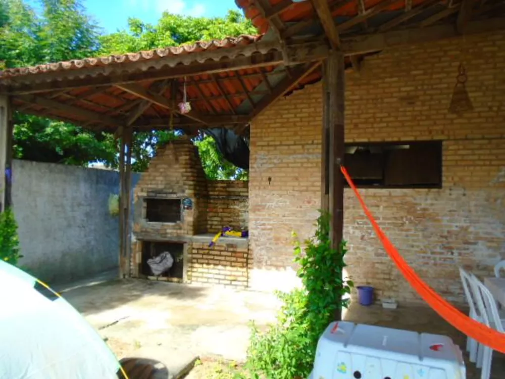 Casa à venda com 3 quartos, 164m² - Foto 3