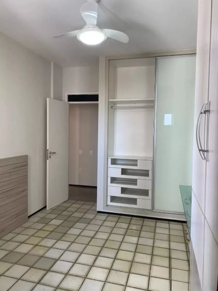 Apartamento à venda com 3 quartos, 134m² - Foto 4