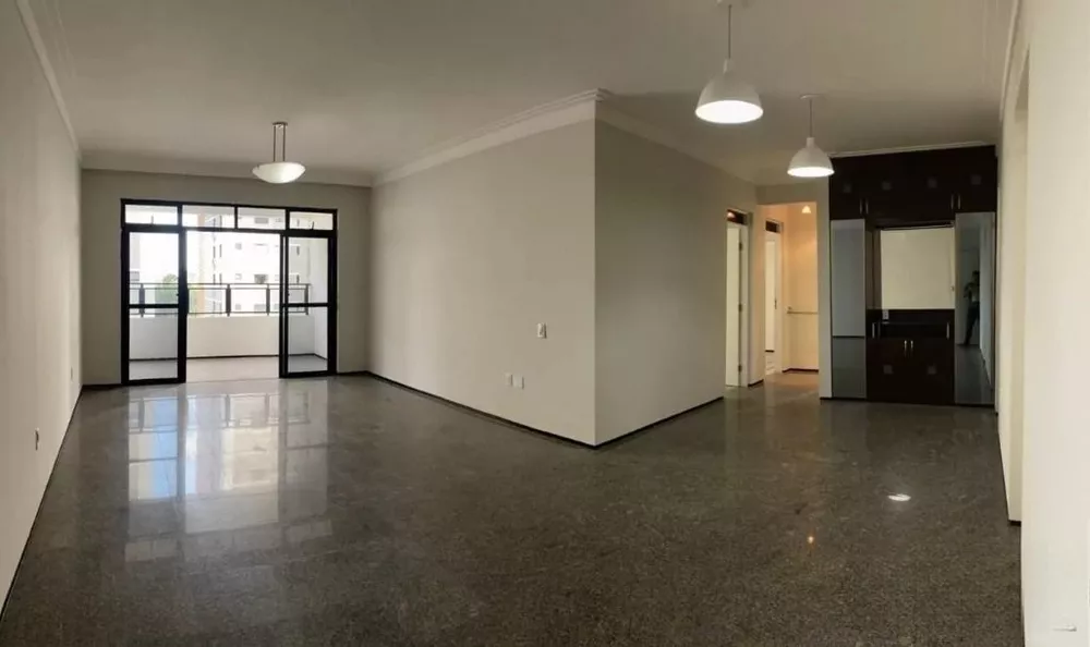 Apartamento à venda com 3 quartos, 134m² - Foto 3