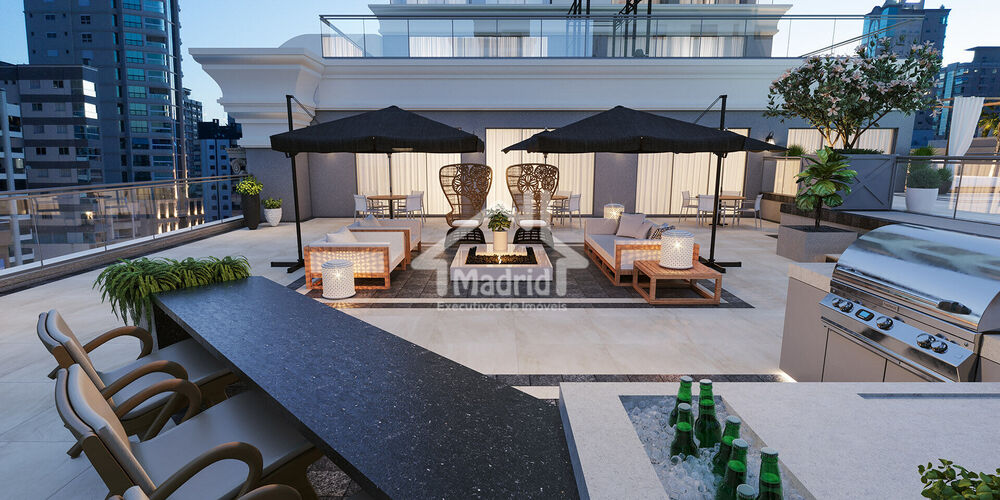 Apartamento, 4 quartos, 213 m² - Foto 1