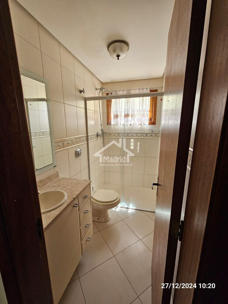 Casa, 4 quartos, 290 m² - Foto 35