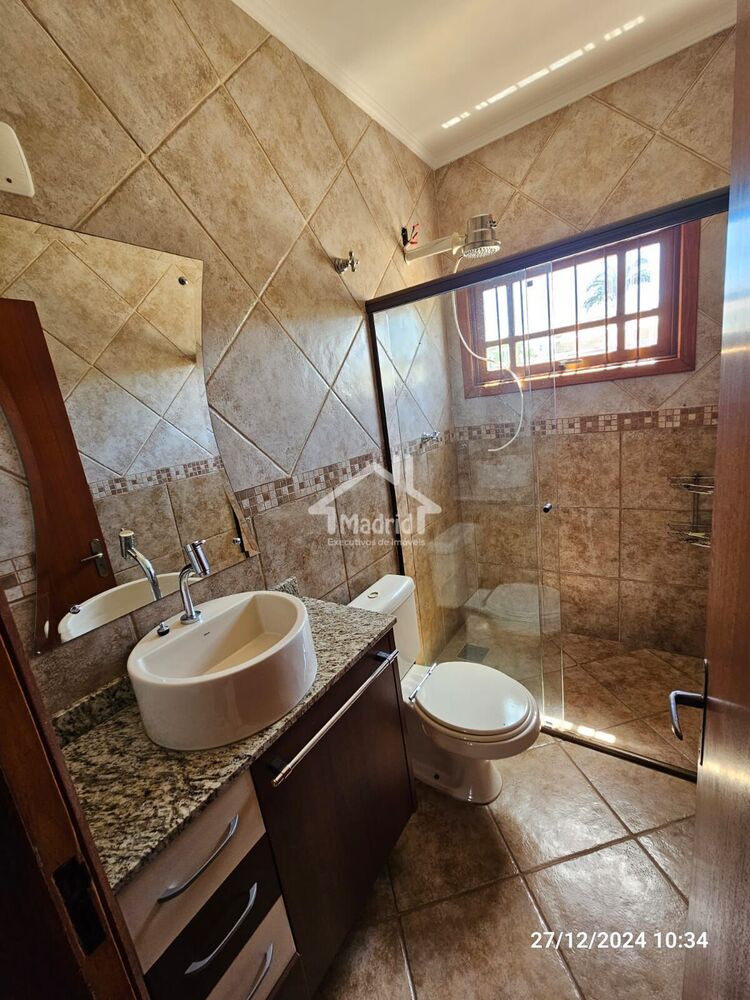 Casa, 4 quartos, 290 m² - Foto 23