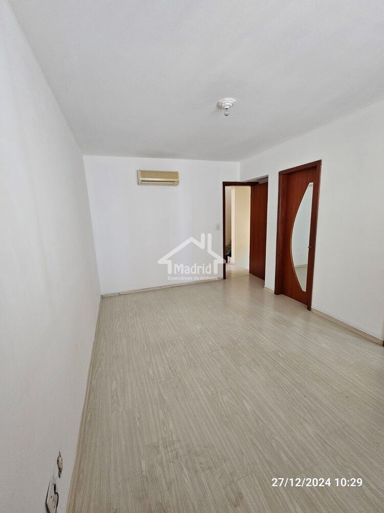 Casa, 4 quartos, 290 m² - Foto 31