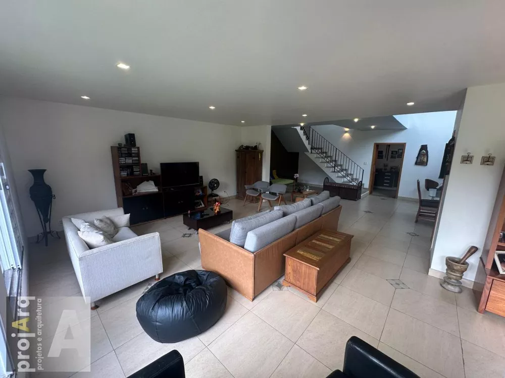 Casa à venda com 5 quartos, 460m² - Foto 3