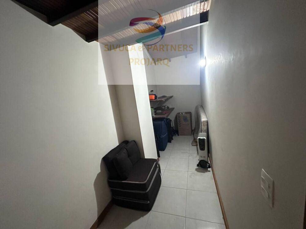 Casa de Condomínio à venda com 3 quartos, 355m² - Foto 9