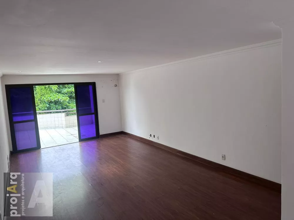 Cobertura à venda com 3 quartos, 320m² - Foto 1