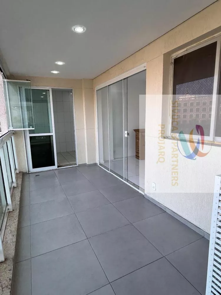 Apartamento à venda e aluguel com 2 quartos, 100m² - Foto 3