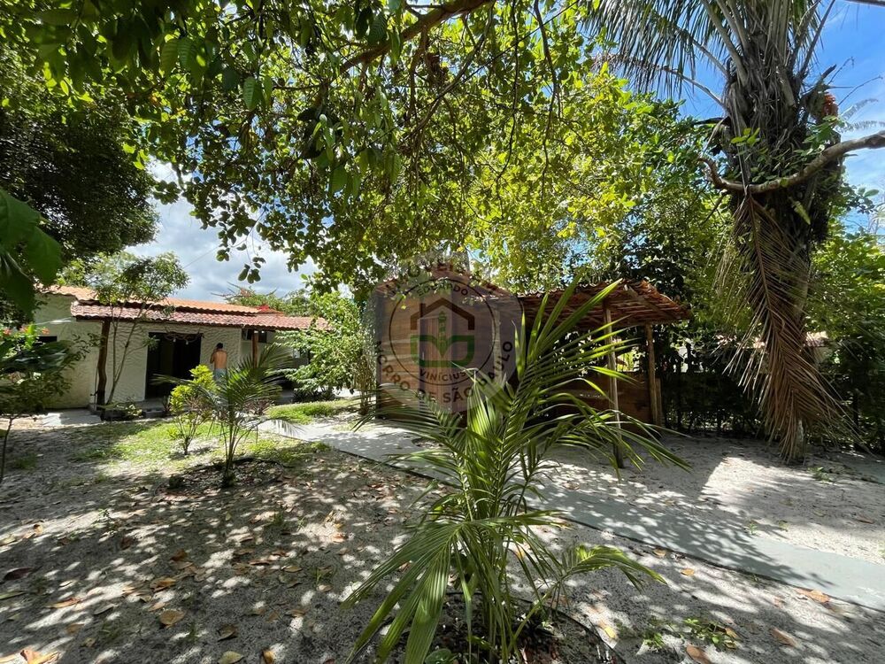 Casa à venda com 2 quartos, 90m² - Foto 4