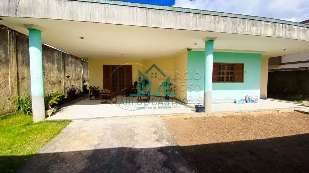 Casa, 3 quartos, 212 m² - Foto 1
