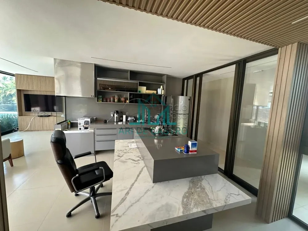 Casa, 6 quartos, 600 m² - Foto 4