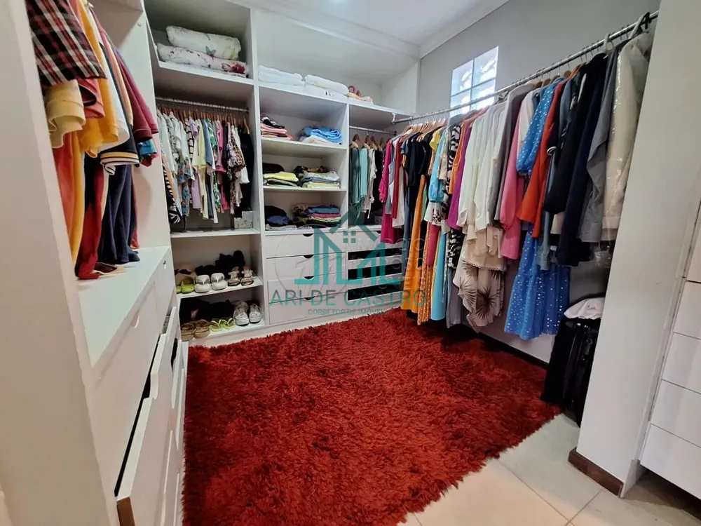 Casa, 4 quartos, 272 m² - Foto 5