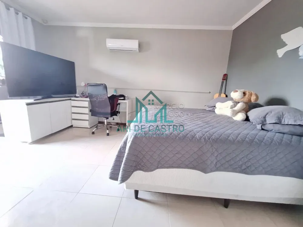 Casa, 4 quartos, 272 m² - Foto 23