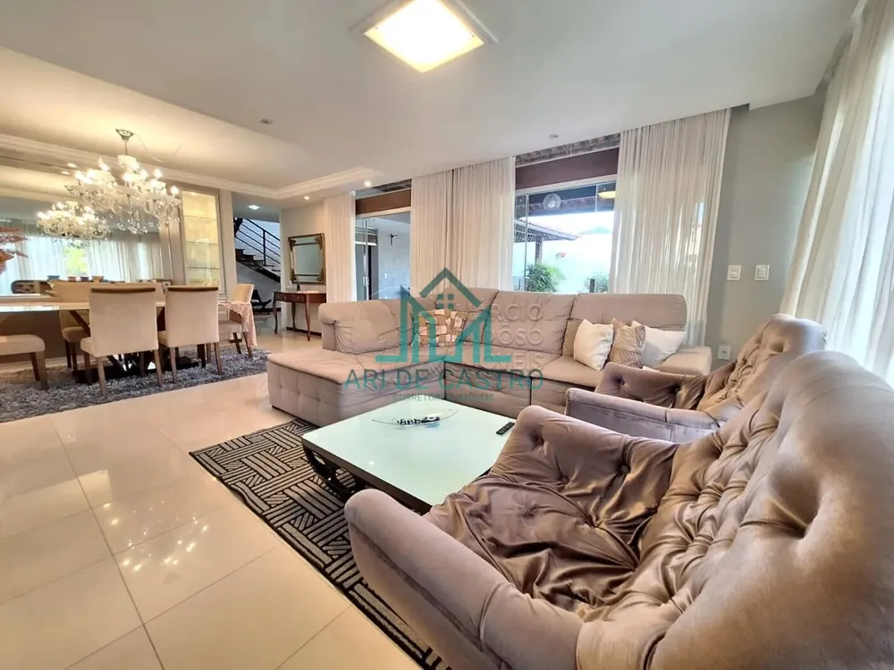 Casa, 4 quartos, 272 m² - Foto 1