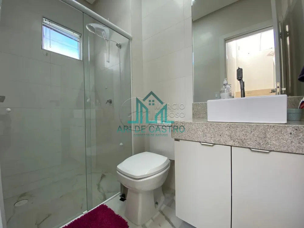 Casa, 5 quartos, 248 m² - Foto 10