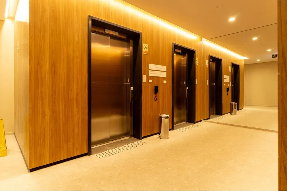 Apartamento, 4 quartos, 232 m² - Foto 2