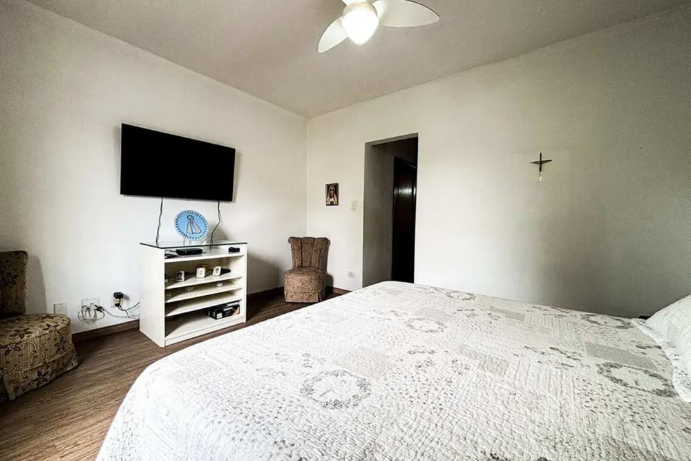 Casa, 4 quartos, 284 m² - Foto 2