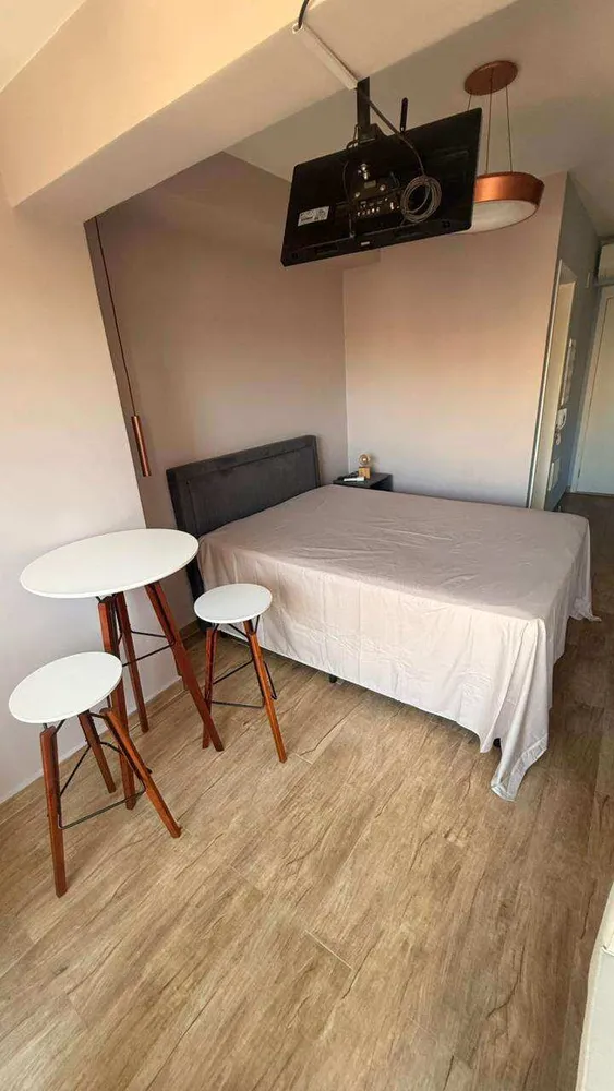 Apartamento, 1 quarto, 27 m² - Foto 1