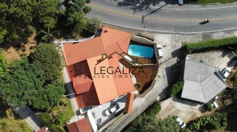 Casa, 5 quartos, 430 m² - Foto 1