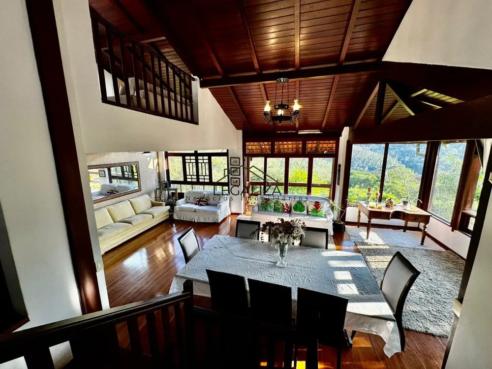 Casa, 3 quartos, 240 m² - Foto 17