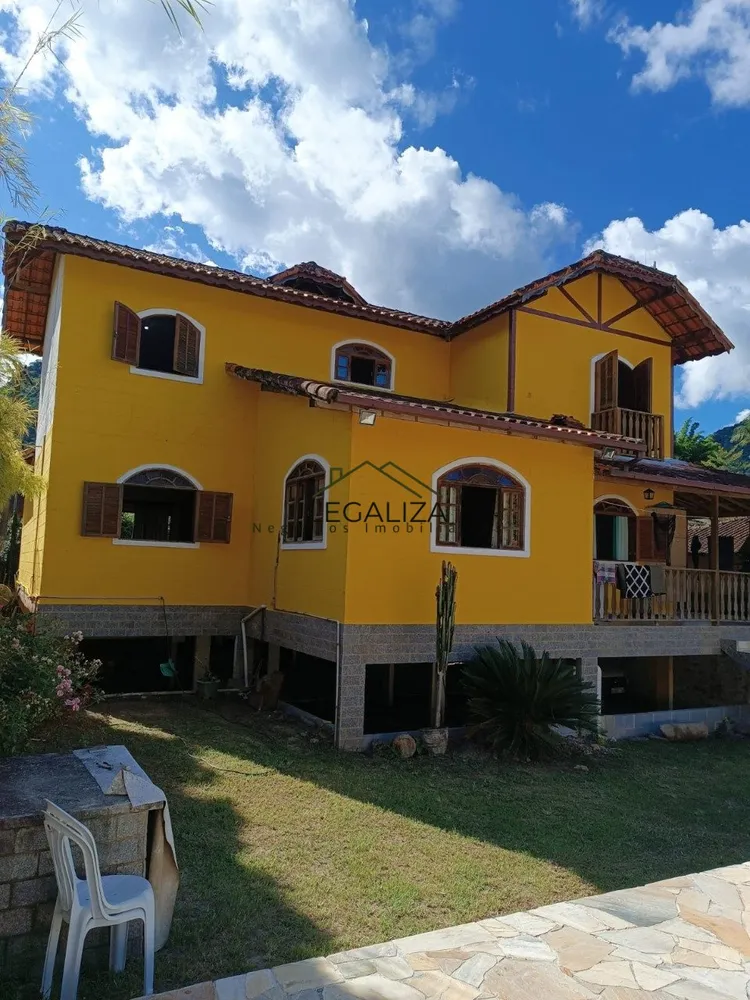 Casa, 5 quartos, 259 m² - Foto 1