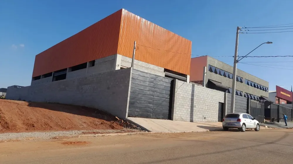 Depósito-Galpão, 700 m² - Foto 1