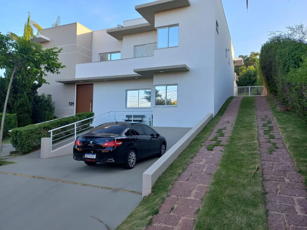 Casa, 4 quartos, 853 m² - Foto 1