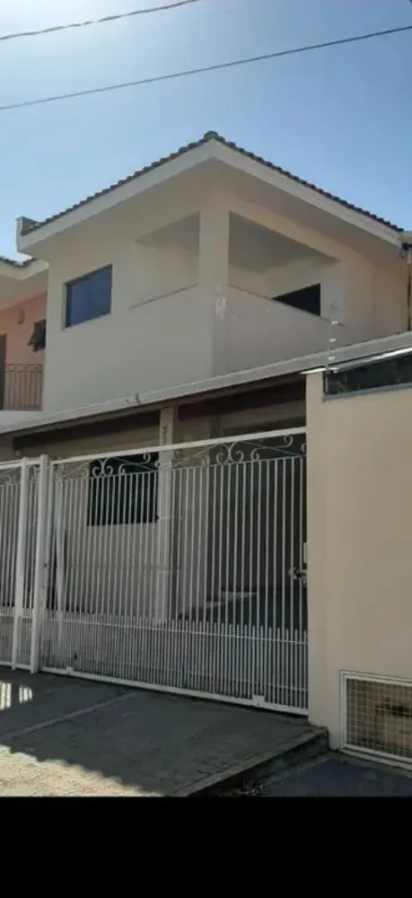 Casa, 4 quartos, 260 m² - Foto 2