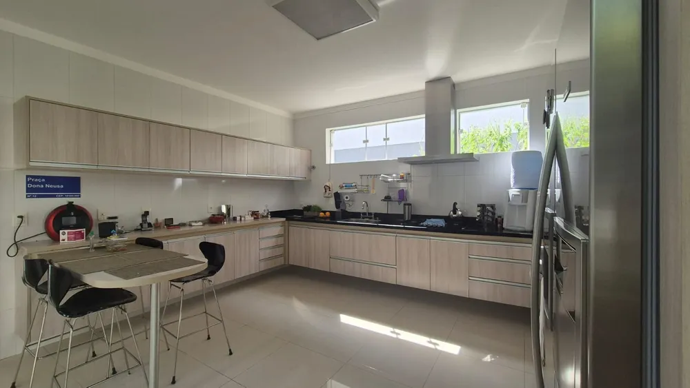 Casa, 3 quartos, 1600 m² - Foto 7