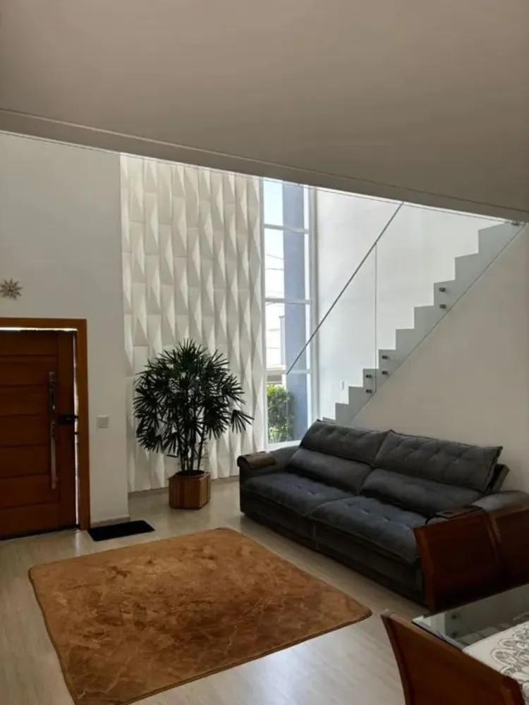 Casa, 3 quartos, 220 m² - Foto 2