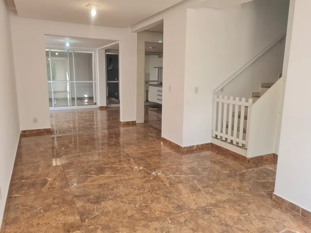 Casa, 3 quartos, 126 m² - Foto 2