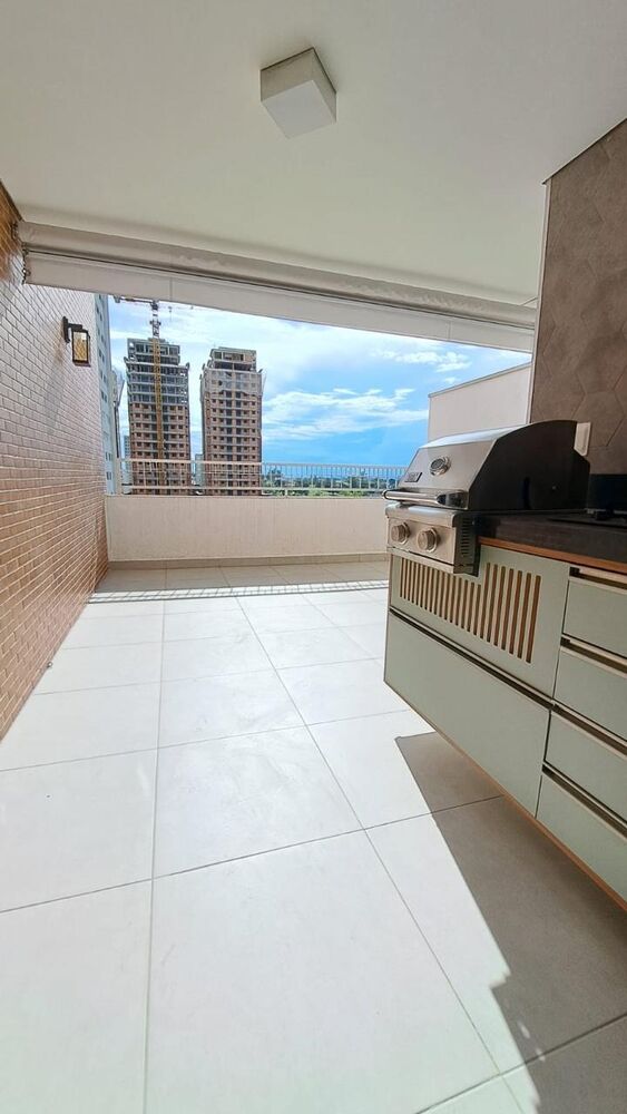 Apartamento à venda com 3 quartos, 101m² - Foto 2