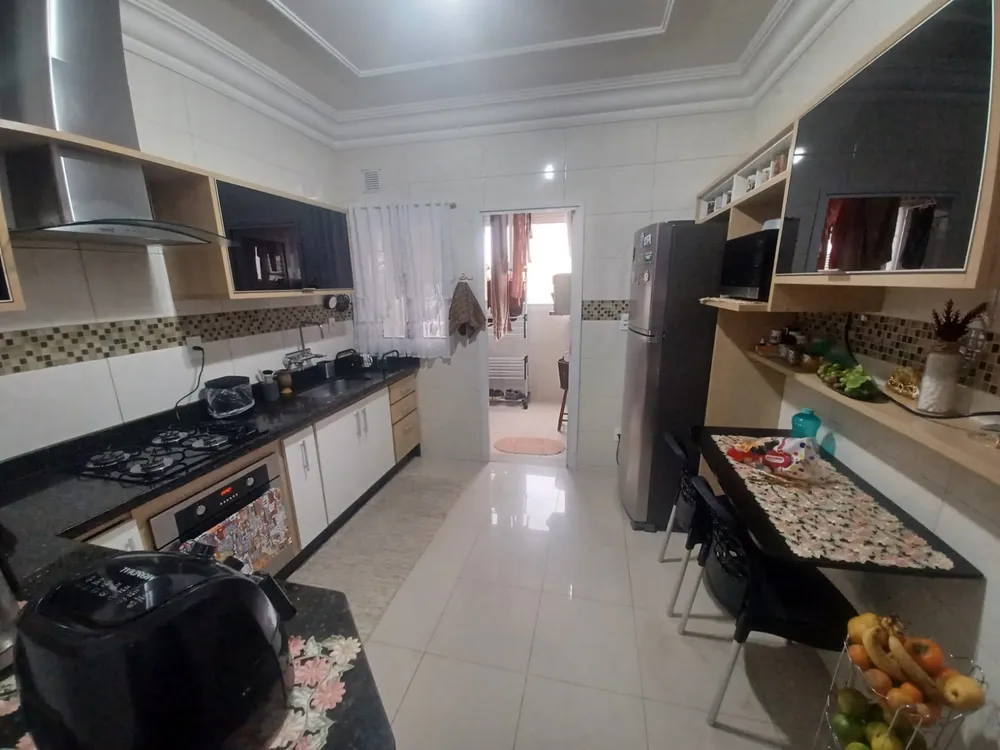 Apartamento, 3 quartos, 92 m² - Foto 1