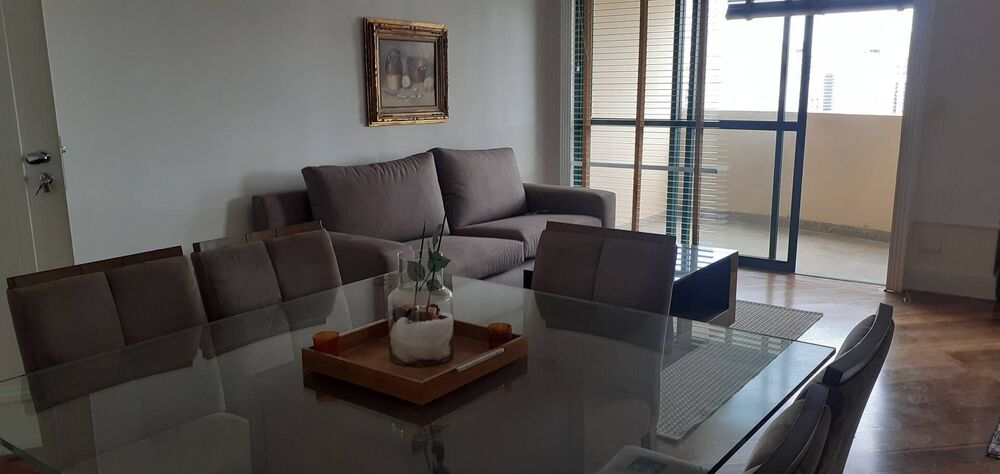 Apartamento para alugar com 2 quartos, 96m² - Foto 2