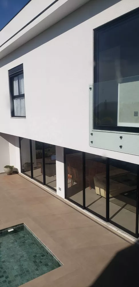 Casa à venda com 3 quartos, 1023m² - Foto 3