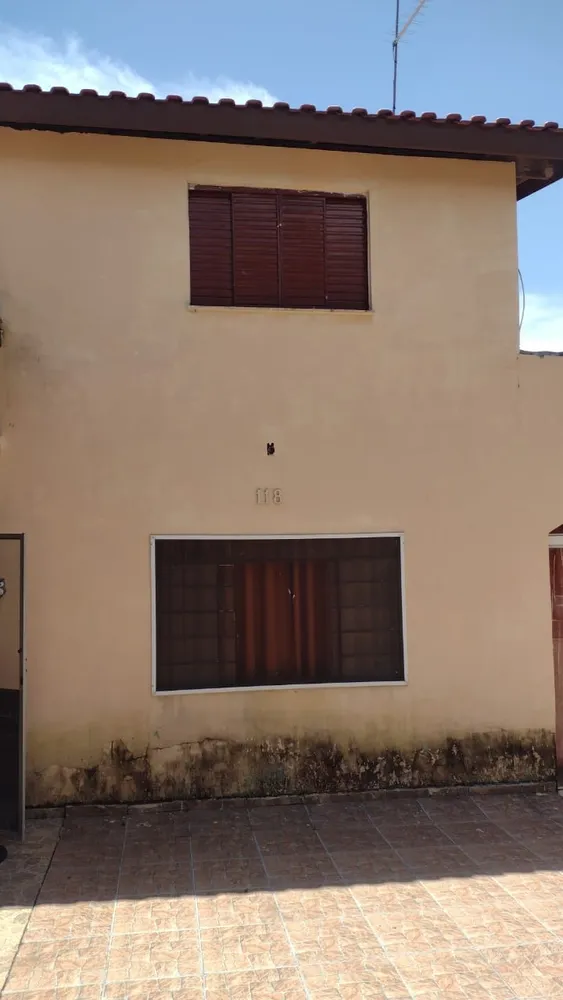 Chácara, 3 quartos, 714 m² - Foto 4